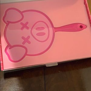 Jeffree Star x Shane Dawson pink pig mirror